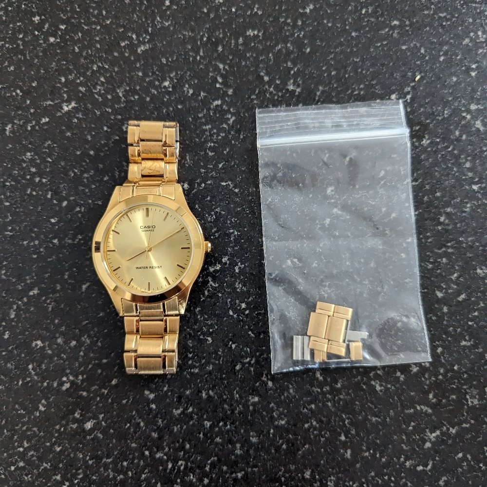 Casio Mens Gold Tone Quartz Watch